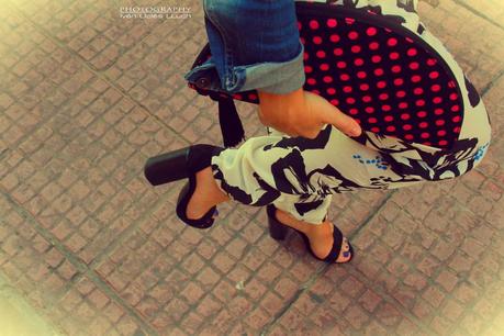 Pantalón fluido flores Pantalón fluido flores