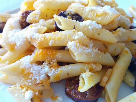 MACARRONES CON CHORIZO MACARRONES CON CHORIZO