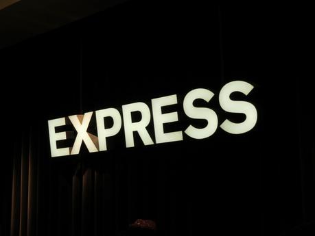 (Evento + Outfit) Lanzamiento de la nueva campaña #EXPRESSJEANSPTY de la cadena Express.