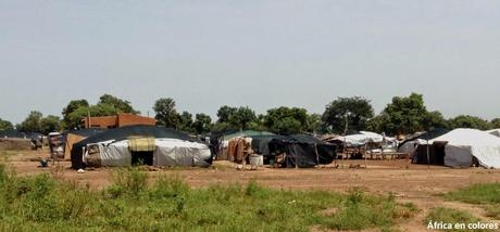 288. Refugiados malienses en Burkina Faso