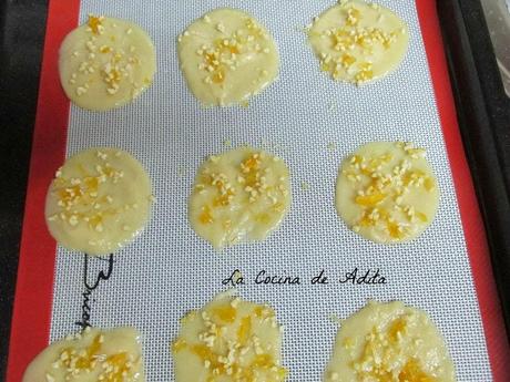 TEJAS DE NARANJAS Y ALMENDRAS TEJAS DE NARANJAS Y ALMENDRAS