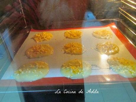 TEJAS DE NARANJAS Y ALMENDRAS TEJAS DE NARANJAS Y ALMENDRAS