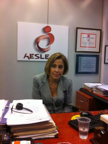 EL LIDERAZGO SEGÚN MAR COGOLLOS ( CHARLA CON LA DIRECTORA DE AESLEME ). EL LIDERAZGO SEGÚN MAR COGOLLOS ( CHARLA CON LA DIRECTORA DE AESLEME ).