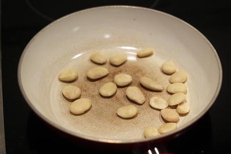 Pollo en pepitoria | Receta casera paso a paso tostar-almendras