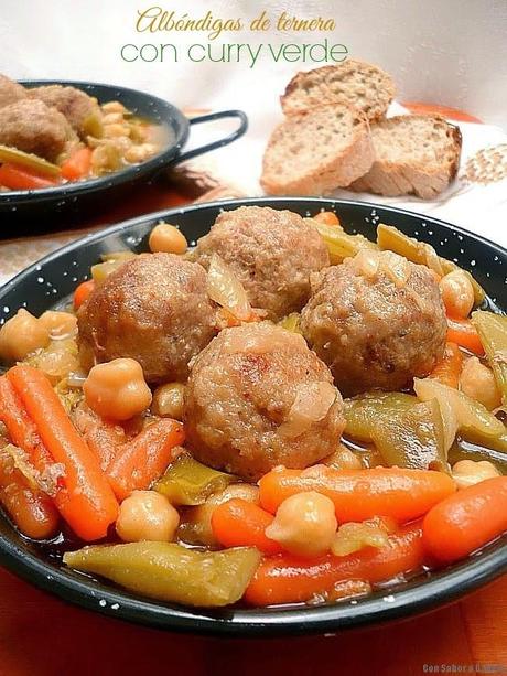 Albóndigas de ternera con curry verde