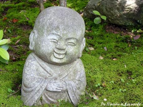 El ADN de Japón en 10 experiencias estatuta jizo en el templo Daisho In en Miyajima