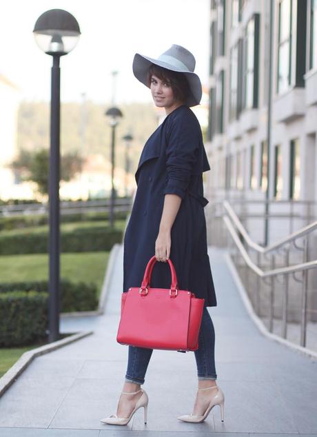 THE RED BAG IMG_0014