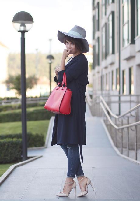 THE RED BAG IMG_0023