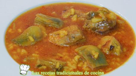 Recetas de arroces y paellas tradicionales Arroz caldoso con alcachofas y costilla de cerdo