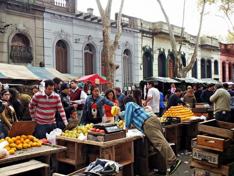 Tres mercados en Montevideo Tres mercados en Montevideo