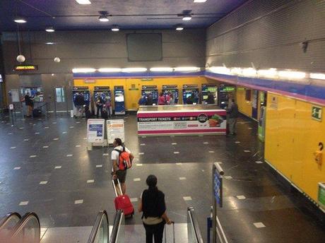 Cómo ir desde el aeropuerto de Madrid al centro de la ciudad Estación de metro del aeropuerto de Madrid