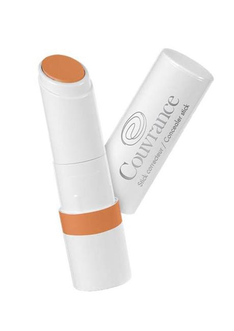 Cómo maquillarte si tienes acné Stick corrector de Avène Couvrance