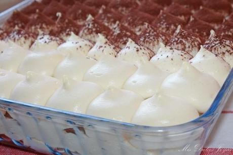 Tiramisú con bizcochitos de soletilla (savoiardi) caseros Tiramisú con bizcochitos de soletilla (savoiardi) caseros