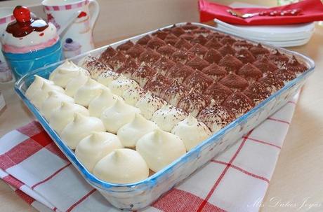 Tiramisú con bizcochitos de soletilla (savoiardi) caseros Tiramisú con bizcochitos de soletilla (savoiardi) caseros