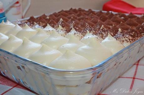 Tiramisú con bizcochitos de soletilla (savoiardi) caseros Tiramisú con bizcochitos de soletilla (savoiardi) caseros