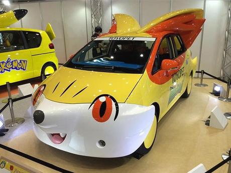 coche-toyota-pikachu-pokemon-japonshop06