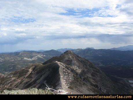 Ruta Agujas y Toneo: Camino del Agujas al Toneo