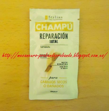 Muestra del producto Champú Reparación, Stylius Muestra del producto Champú Reparación, Stylius