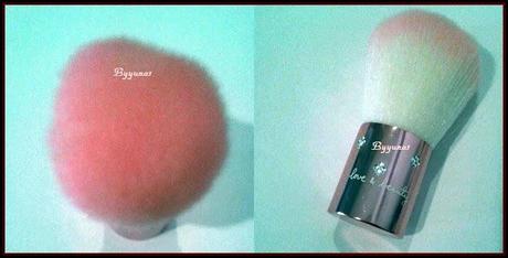 COMPRAS EN BORN PRETTY http://www.bornprettystore.com/rhinestoned-pink-handled-mini-powder-brush-mushroom-shaped-blush-brush-p-12265.html