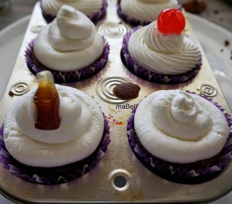 Cupcakes y frosting de Coca Cola Cupcakes y frosting de Coca Cola