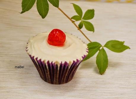 Cupcakes y frosting de Coca Cola Cupcakes y frosting de Coca Cola