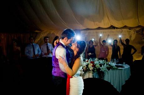 Las novias llevan pulseras. Amor