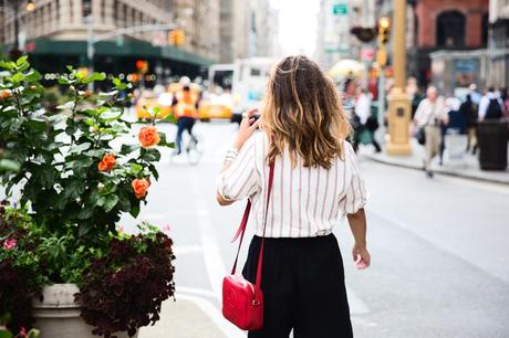 Wide_Leg_trousers-striped_shirt-Statement_Necklace-NYC-Flatiron-Collagevintage-33