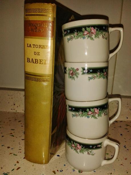 Mugs and Books (II) Mugs and Books (II)