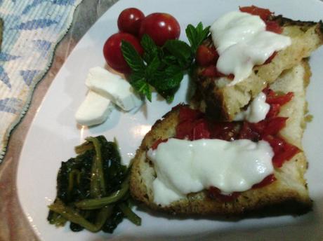 Pan con tomate y mozzarella al horno – Pane raffermo con mozzarella al forno panemozzarellaforno