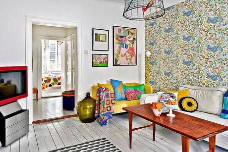 A TODO COLOR... A TODO COLOR...