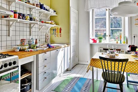 A TODO COLOR... A TODO COLOR...