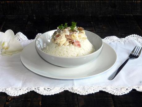 Pollo a la carbonara con arroz