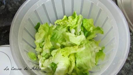 GALLOS A LA PLANCHA CON ENSALADA GALLOS A LA PLANCHA CON ENSALADA