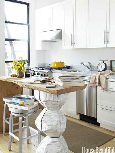 In a Brooklyn, New York, kitchen, designers Fitzhugh Karol and Lyndsay Caleo added a unique island to the small space.