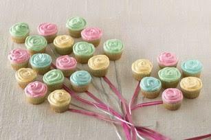 Ramillete de Globos de Colores ramillete de cupcakes flores