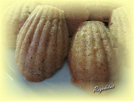 MADELEINES DE ALMENDRA MADELEINES DE ALMENDRA