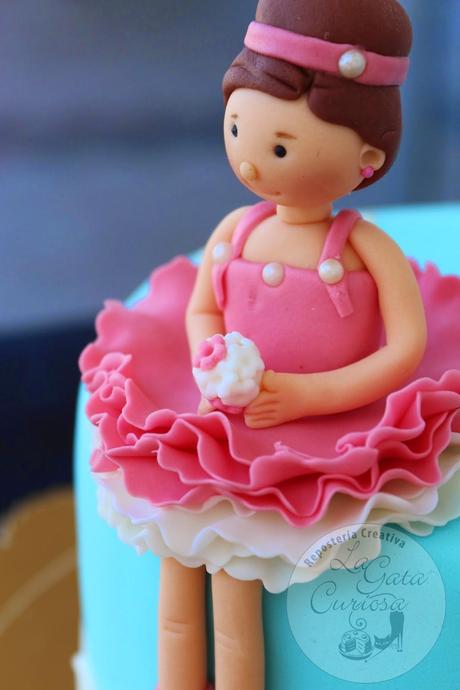 TARTA FONDANT BAILARINA PARA NATALIA TARTA FONDANT BAILARINA PARA NATALIA