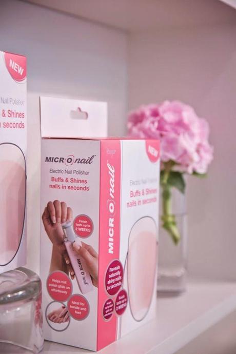 Uñas radiantes con MICRO Nail micro nail, evento, presentación, manicura