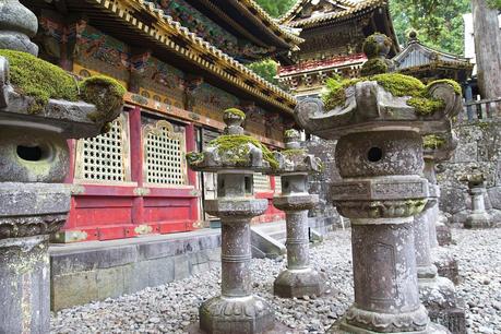 LA RUTA NIPONA: NIKKO (MAUSOLEOS, CEDROS Y ESTATUAS FANTASMA)