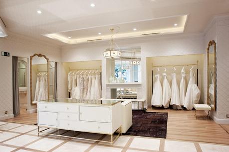 Exclusive Weddings de la mano de Emy Teruel en la inauguración de la nueva Flagship Store de Pronovias, la más grande de toda Europa Exclusive Weddings de la mano de Emy Teruel en la inauguración de la nueva Flagship Store de Pronovias, la más grande de toda Europa