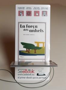 Tres autores de Lectures al Jardí partipan en el proyecto Seebook en bibliotecas la força dels anhels, lectures al jardí