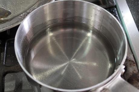 Grandes clásicos: Tocinillos de cielo con salsa de frambuesas (paso a paso) Grandes clásicos: Tocinillos de cielo con salsa de frambuesas (paso a paso)