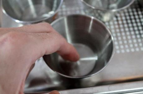 Grandes clásicos: Tocinillos de cielo con salsa de frambuesas (paso a paso) Grandes clásicos: Tocinillos de cielo con salsa de frambuesas (paso a paso)