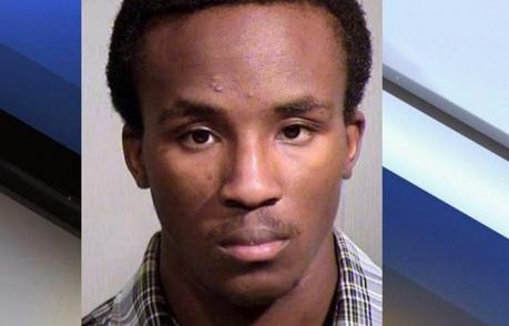 Robó un diamante de $160 mil y lo cambió por paquete de marihuana de $20 Robó un diamante de $160 mil y lo cambió por paquete de marihuana de $20