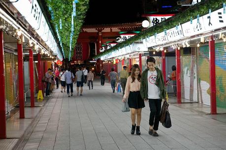 LA RUTA NIPONA: TOKIO (III) ASAKUSA LA RUTA NIPONA: TOKIO (III) ASAKUSA