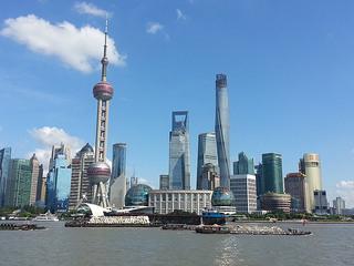 Visitando Shanghai Pudong o distrito financiero