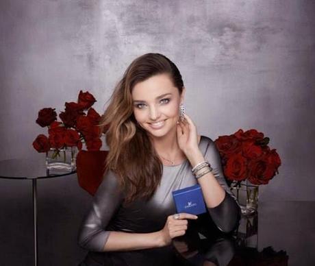 Miranda Kerr impresionante musa de la campaña Otoño/Invierno 2014/15 de Swarovski. Video