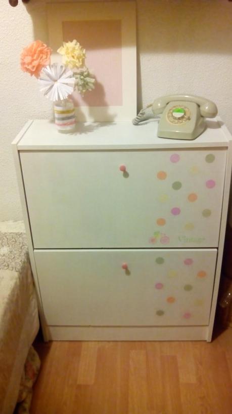 Tutorial: florero con botella de plástico + lamina. Tutorial: florero con botella de plástico + lamina.