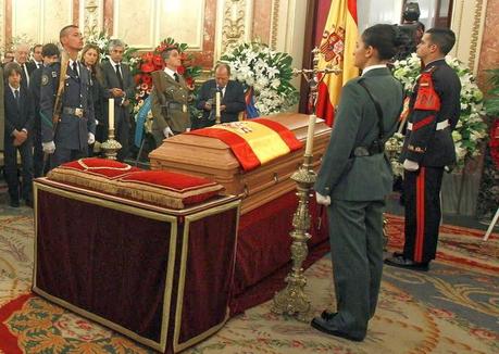 LA MUERTE DE ADOLFO SUAREZ LA MUERTE DE ADOLFO SUAREZ