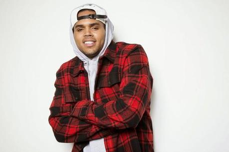 Chris Brown genera polémica en Twitter